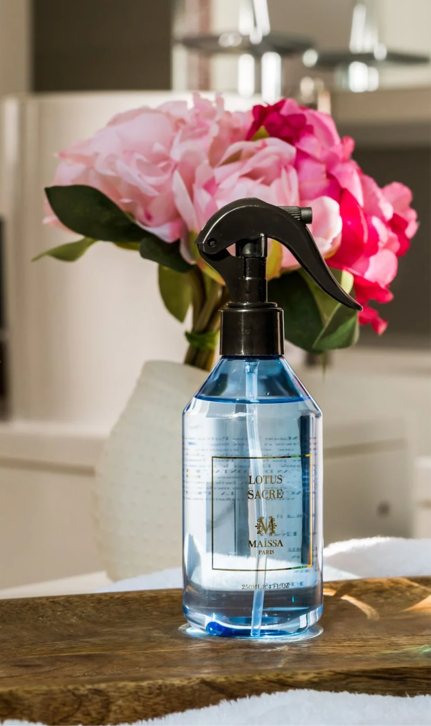 MAÏSSA PARIS -                      LOTUS SACRÉ - PARFUMS MAISON & LINGE - 250 ML