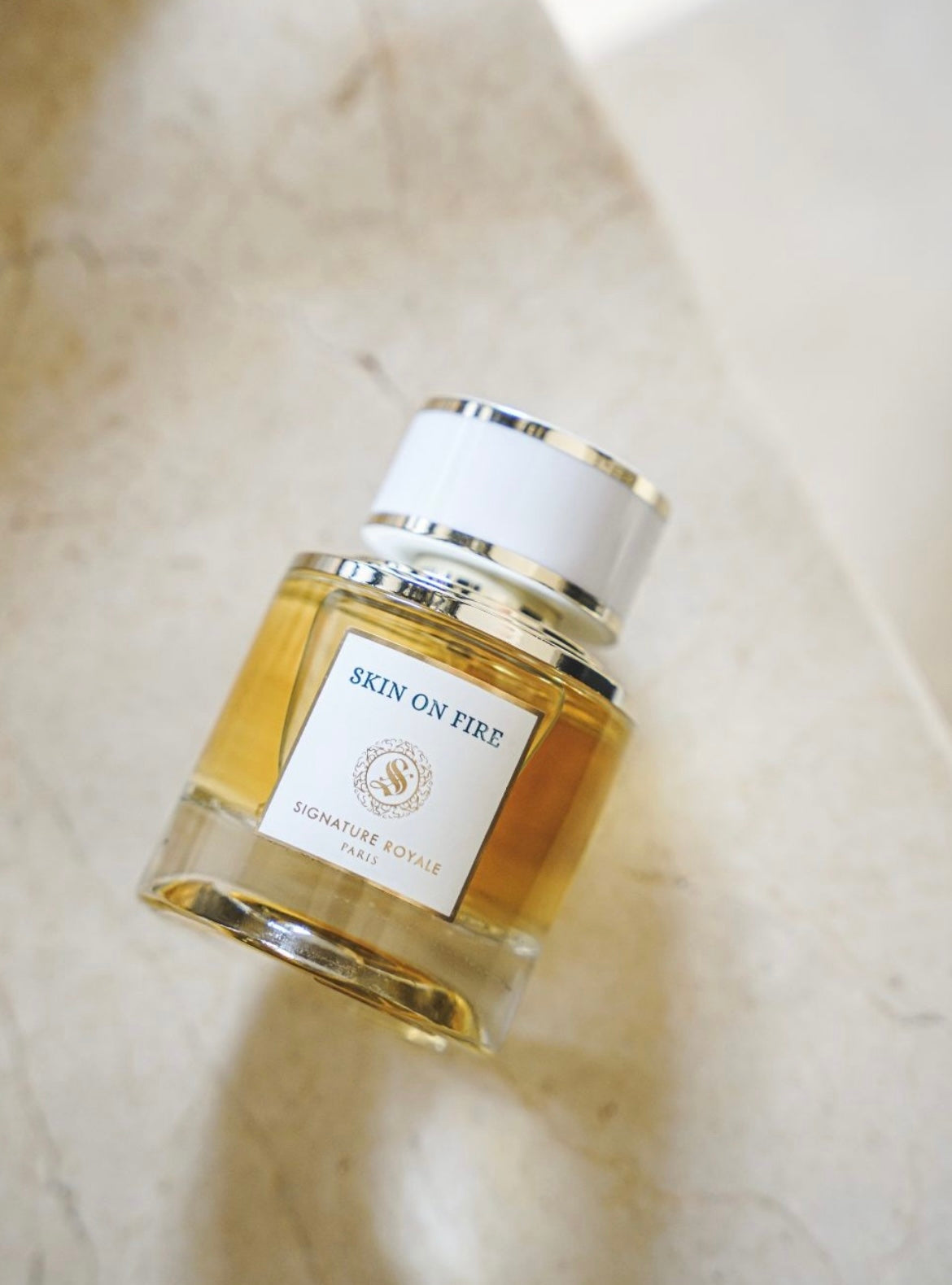 SIGNATURE ROYALE PARIS 
  – SKIN ON FIRE