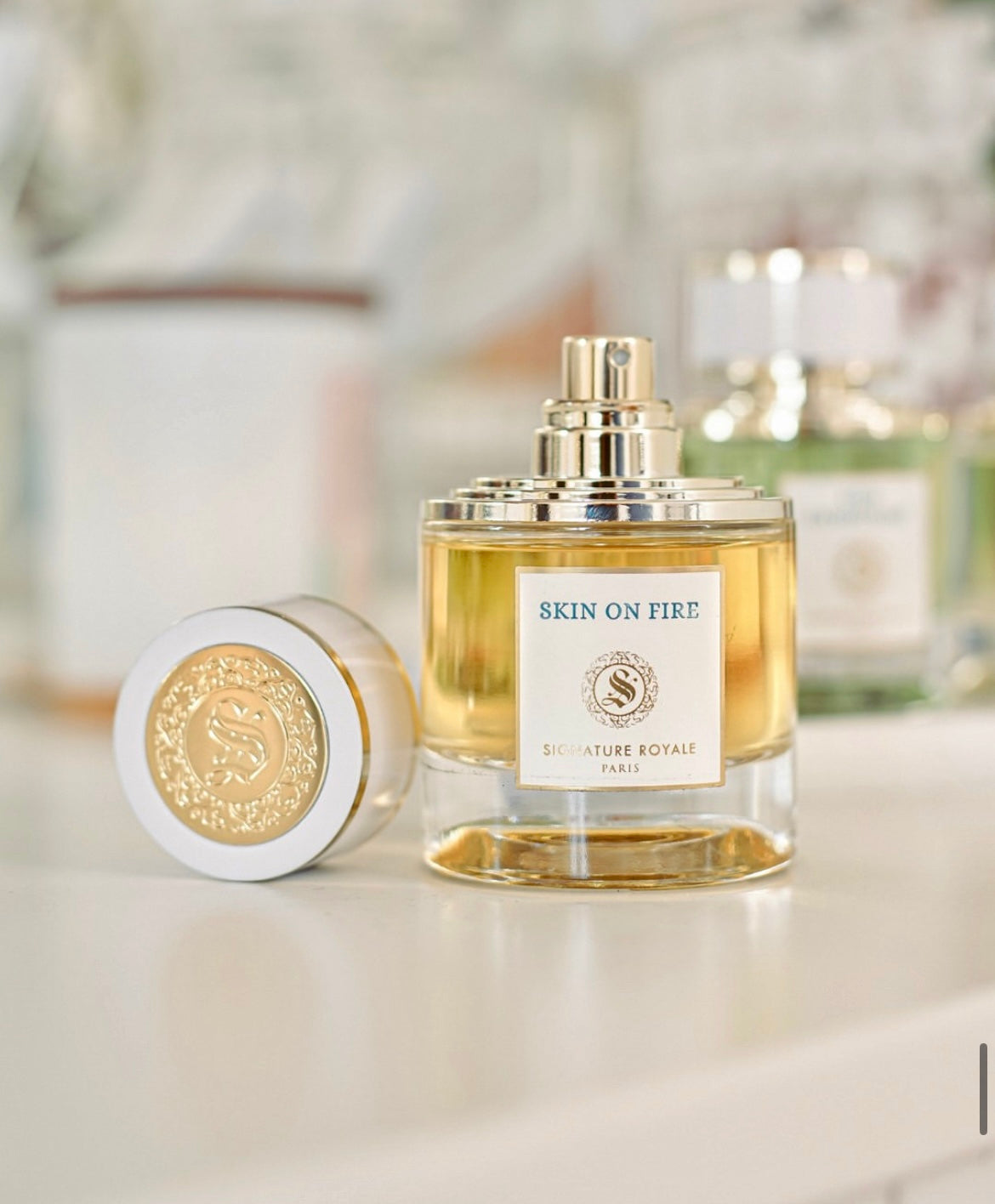 SIGNATURE ROYALE PARIS 
  – SKIN ON FIRE